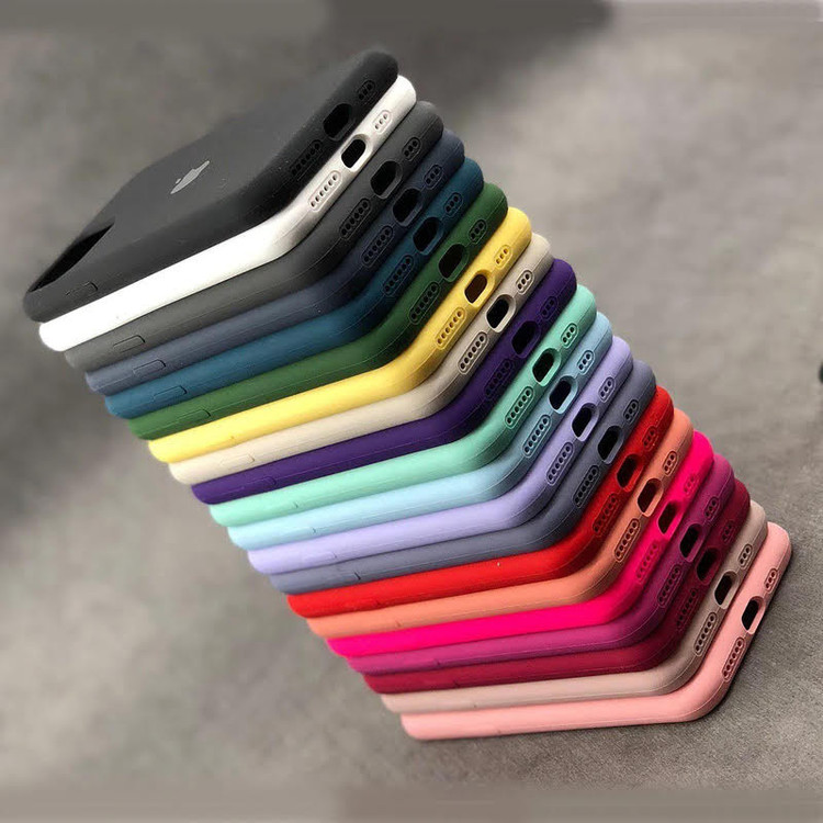 کاور لمبر مدل سیلیکونِی مناسب برای گوشی موبایل اپل Iphone 16 Pro Max